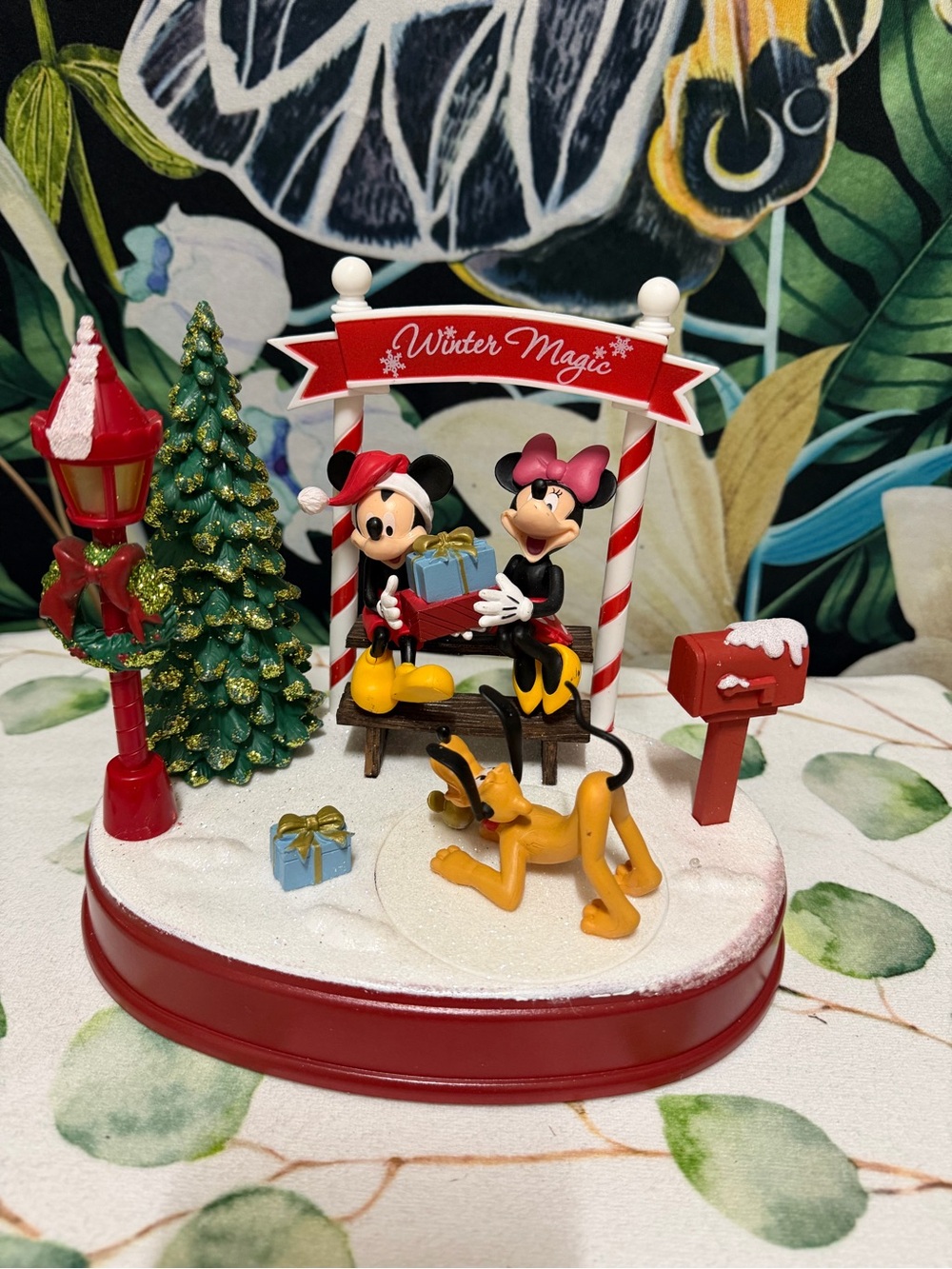 Mickey & Minnie Winter Magic Holiday musical Set in Red, Black, Yellow